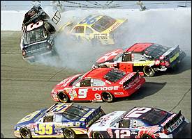 Dale Earnhardt - 2001 Daytona 500, Last Lap, Turn 4